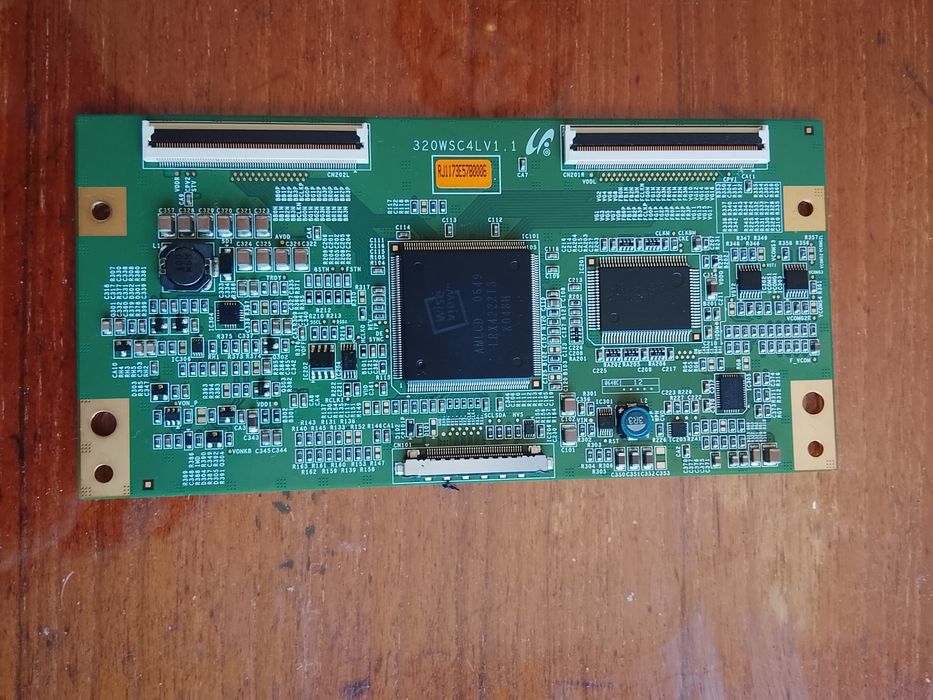 Платките са от телевизор Sony kdl32v2500