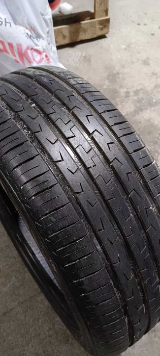 Пара шин. Новые.  235/50r19