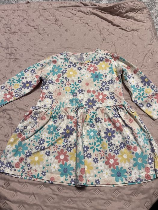 Rochita fetite marime 80