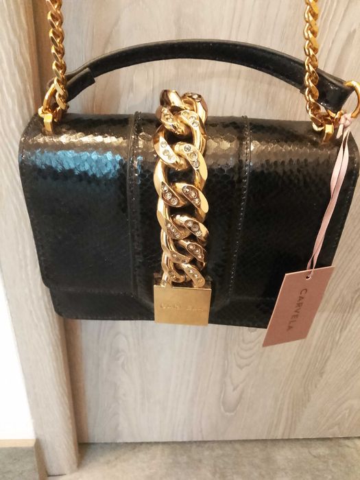 Geanta dama Carvela