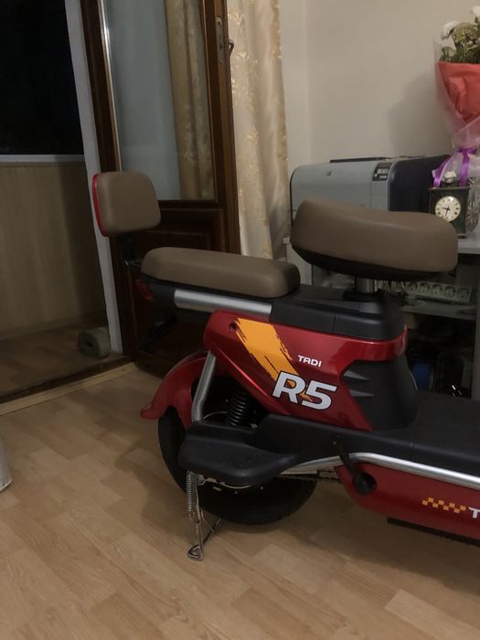 Продам мопед Tadi R5