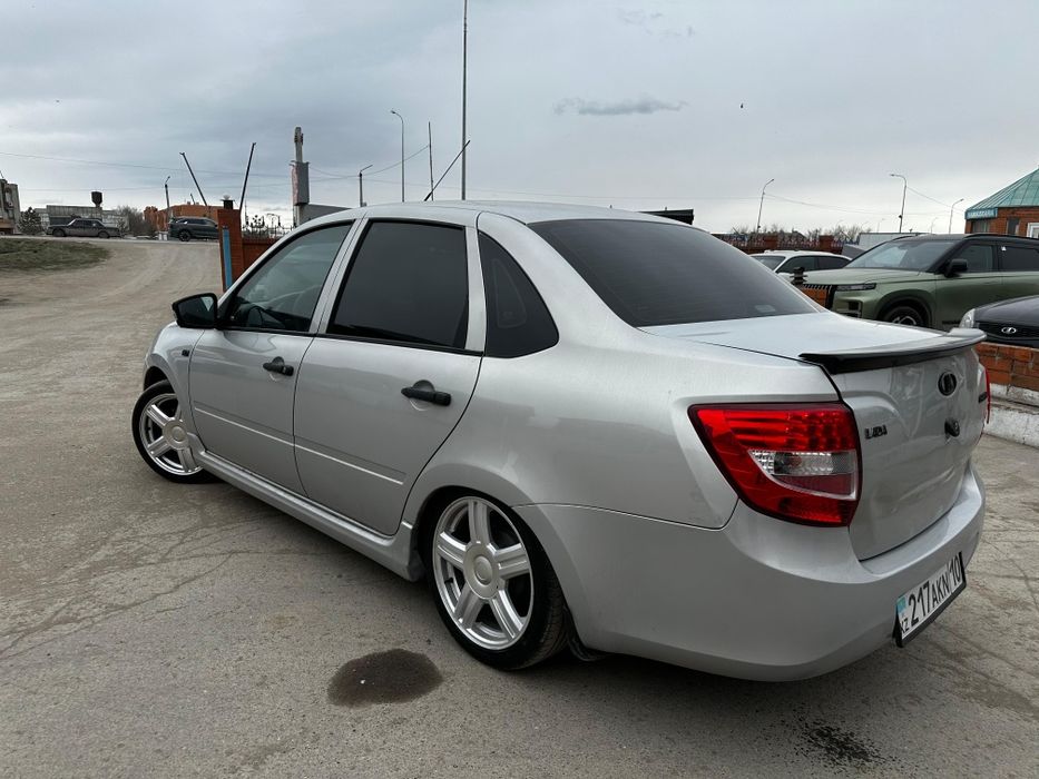 Лада гранта 15 год