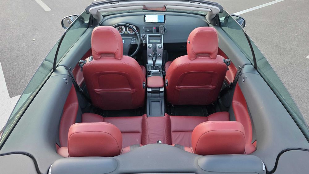 Pret redus! OCAZIE! Volvo C70 SUMMUM 2l diesel 5 cilindri 177cp 2011 Germania