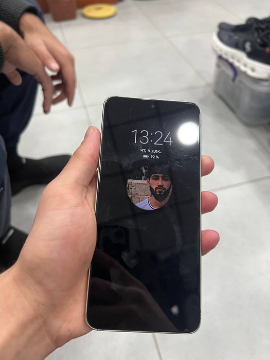 Huawei nova 13 i yangi tel