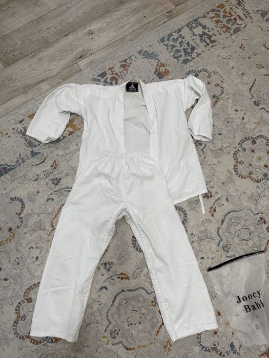 Кимоно для дзюдо, карате