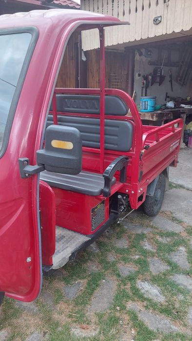 Vând triciclu electric