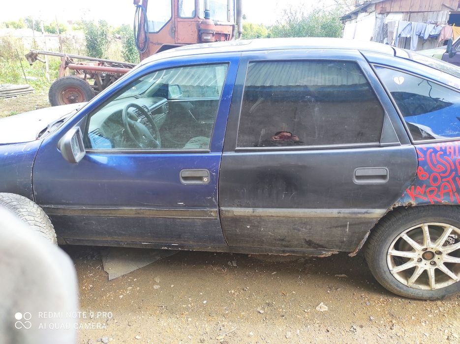 Продам Опель Vectra 1992 года.