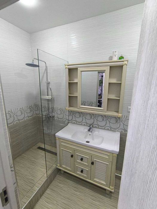 2-х комнатная квартира 50 кв.м. с ремонтом, мебелированная, с техникой