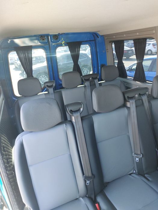 URGENT ! Opel Movano ( Renault Master ), 9 locuri ( 8+1 ) , motor 2.3, 165 cp, an fabricatie  2015