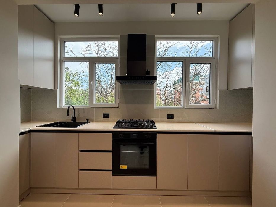 Яккасаройда квартира сотилади