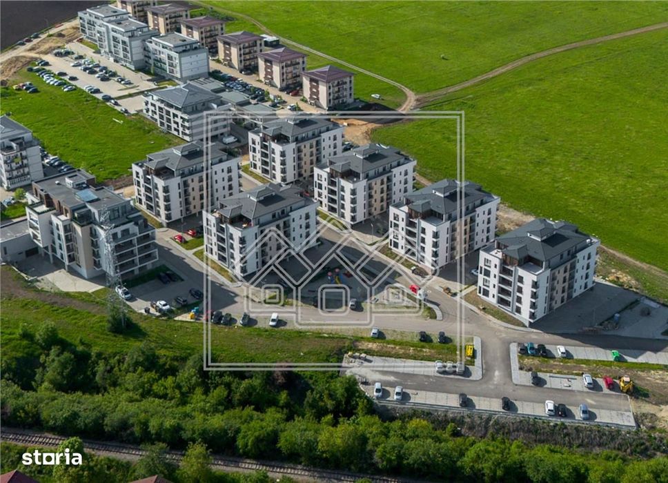 Apartament 2 camere, terasa mare, bloc nou, zona buna — fotografia 1