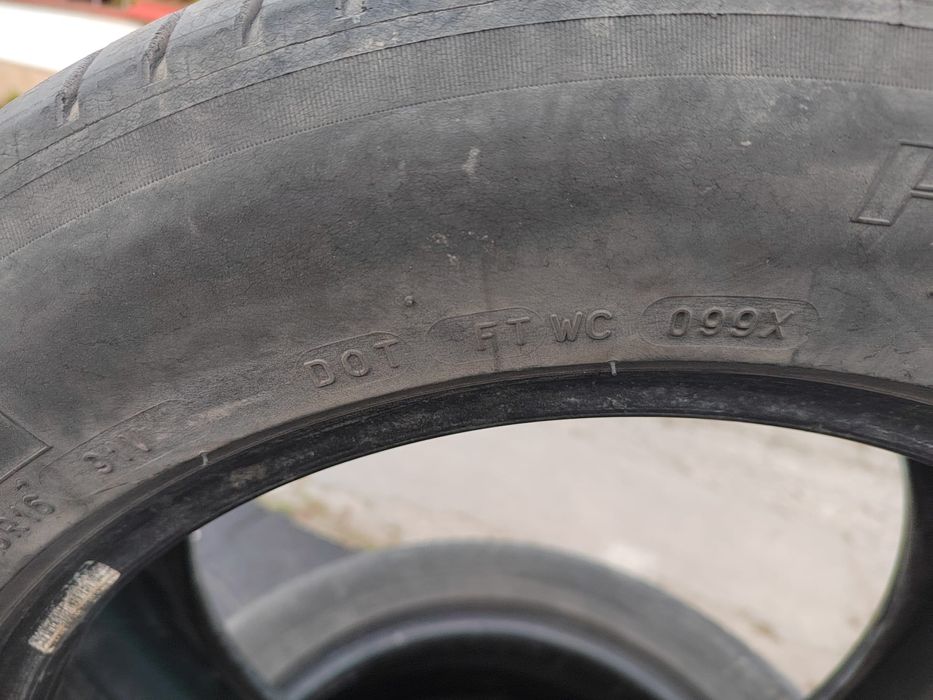 Летни гуми MICHELIN 205/55R16 

Цена: за 4 б