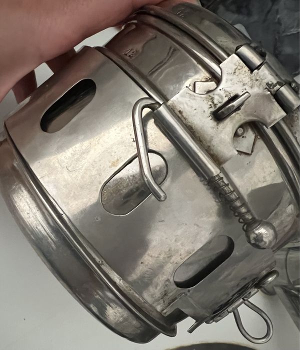 Casoleta  comprese 2 bucati si cutie meral intrumente