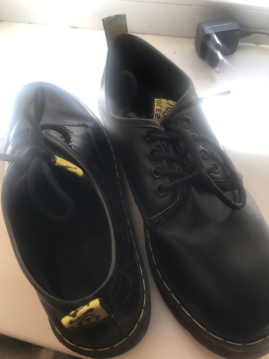 Продам ботинки