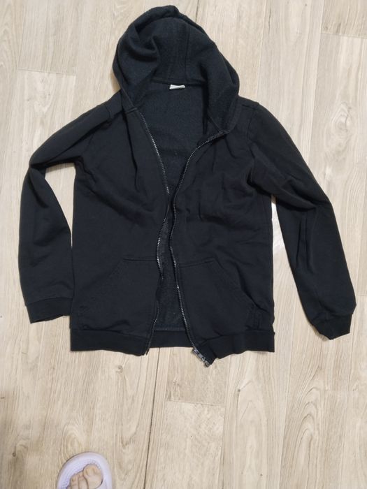 Продам вещи для подростка