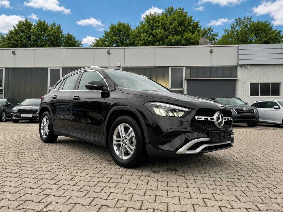 Mercedes-Benz GLA 180, 2024