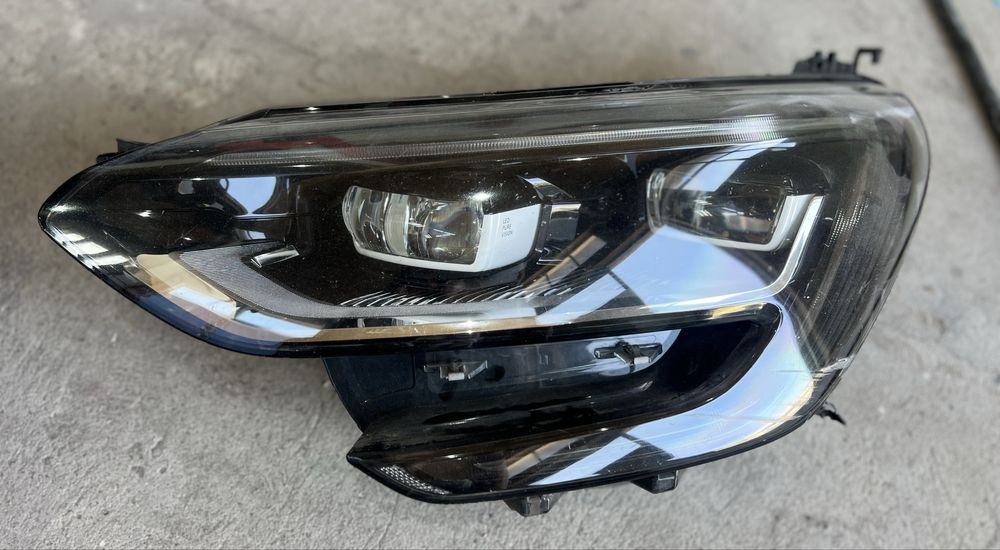 lED Pure Vision Renaut Megane