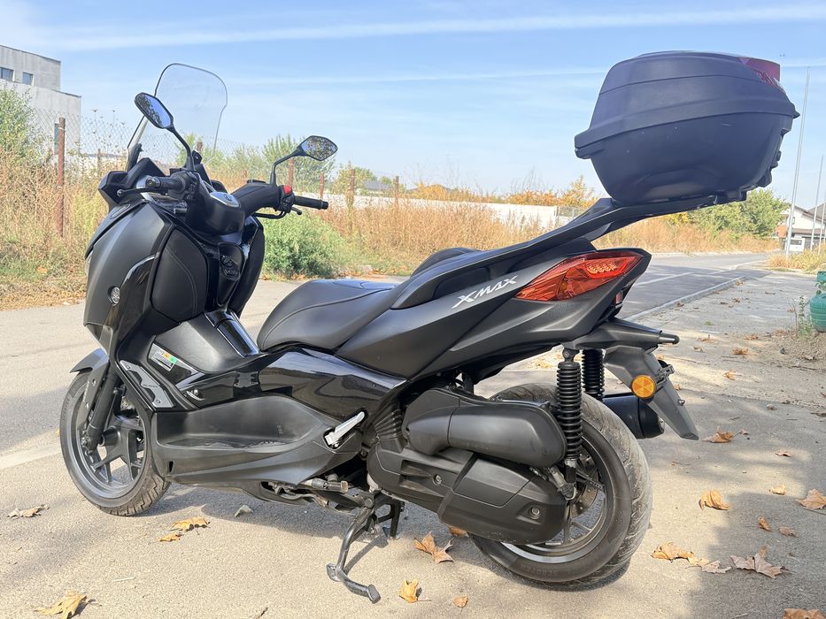 Yamaha xmax , yamaha 125, scuter 125cc, scuter conduci cu B