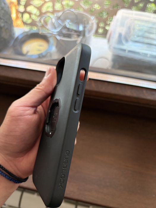 Quadlock husa originala iphone 13