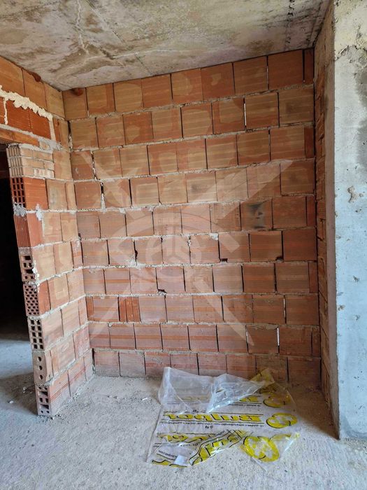 Тристаен апартамент в кв. Аспарухово - 1075 - 31461