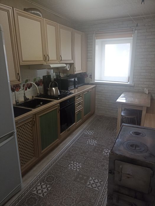 Срочно! Срочно! Продам 2х комн.квартиру!