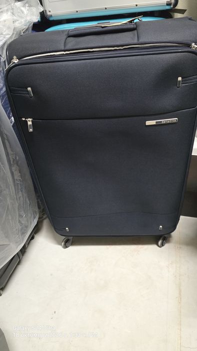 голям текстилен куфар Samsonite Base Boost Spinner