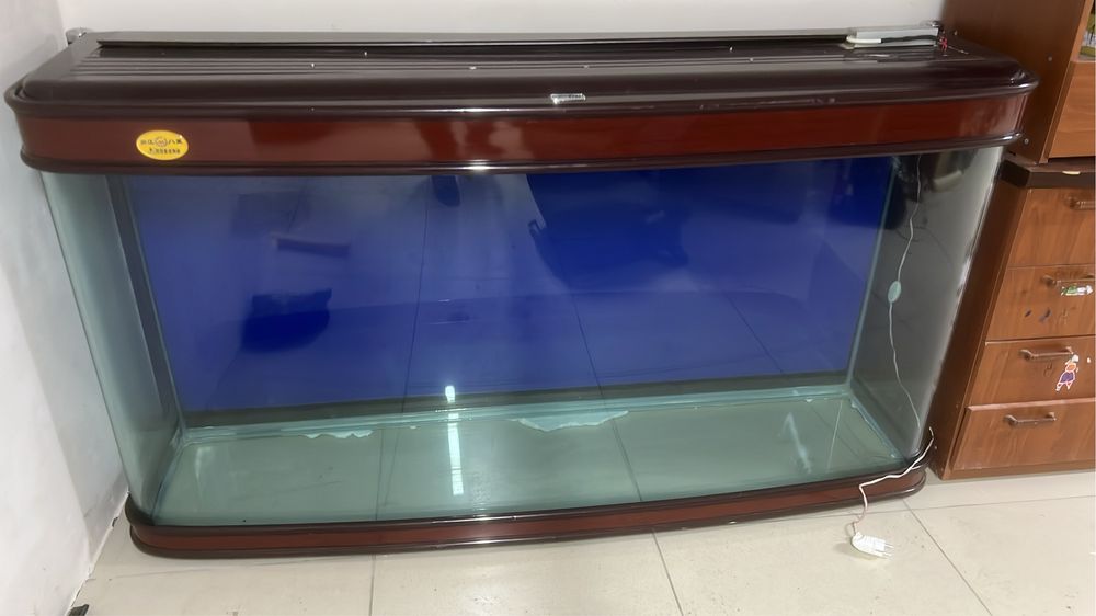 Аквариум заводской