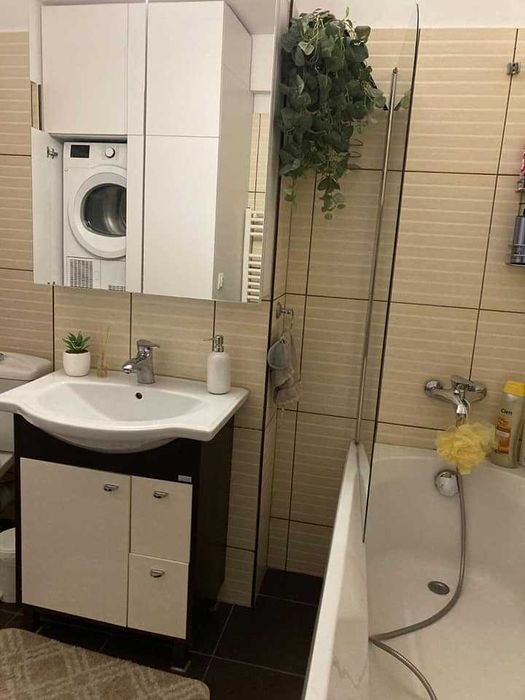 Apartament 3 camere, pe 2 niveluri, parcare inclusa
