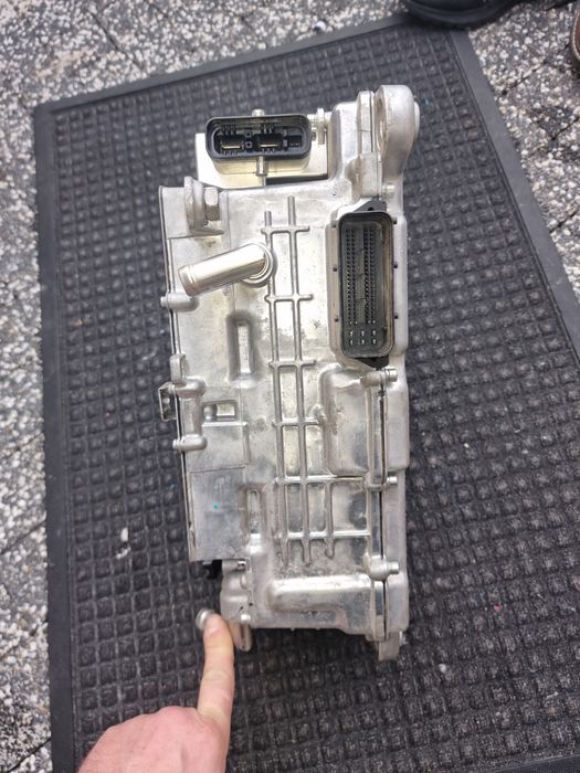 Se vinde invertor kia optima
