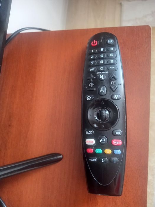 Продам телевизор Lg