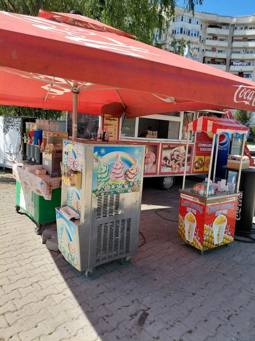 Afarere la chie rulota masina de inghetata  2 aparate suc granita  aparat kurtosi colac aparat de fiert porub