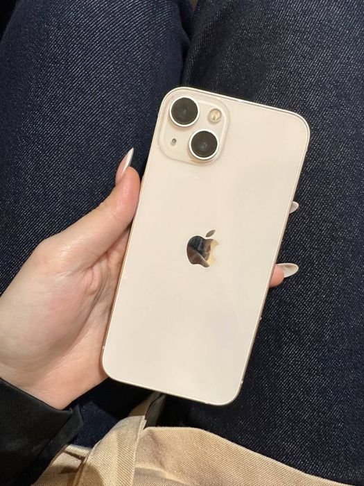Продаю iPhone 13