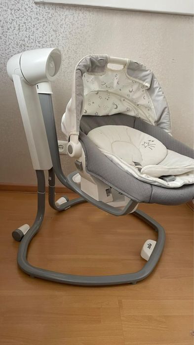 Детская кроватка , манеж ,люлька , стульчик