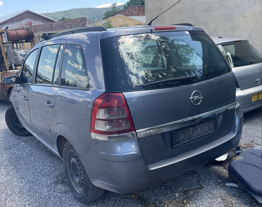 Opel zafira b 1.9 cdti 120 к с и 150 к с на части