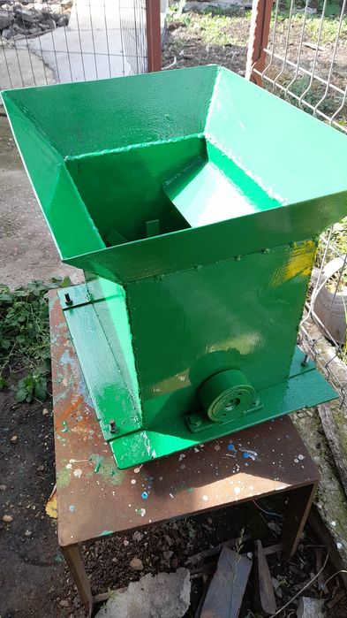 Moara fructe (daraluau)