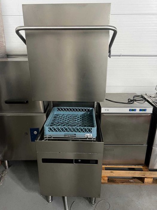 Masina de spalat vase cu capota - GGM Gastro - 380V - 9,6 kw - 2023