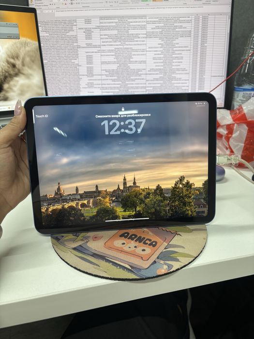 Apple Ipad A16 11
