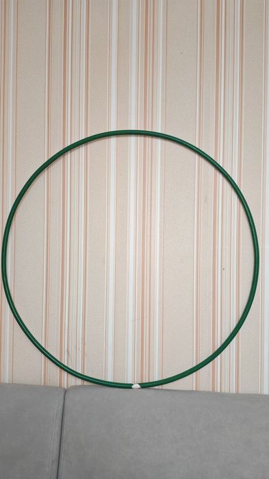 Обруч для фитнеса и тренеровок