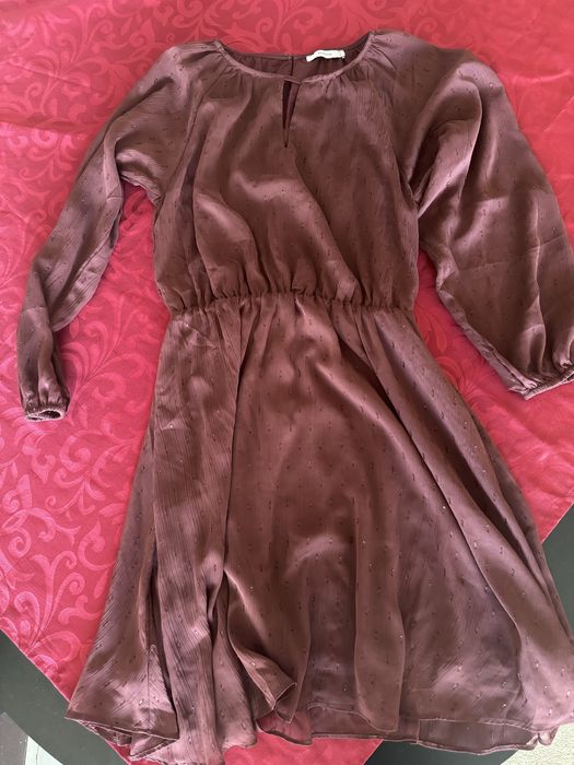 Роля Reserved - цвят бордо