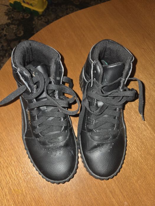 Adidași / Ghete fete Puma 37