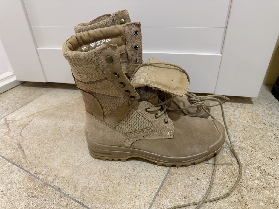 Продам берцы ( тактисические ботинки)