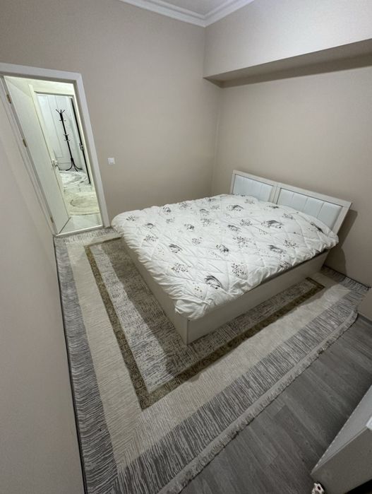 Chilonzor tumani Farxod bozori yonida oilaga talabalarga kvartira bor