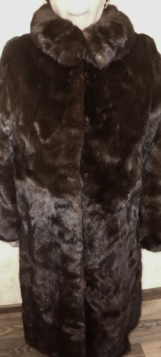 Продам норковую шубу