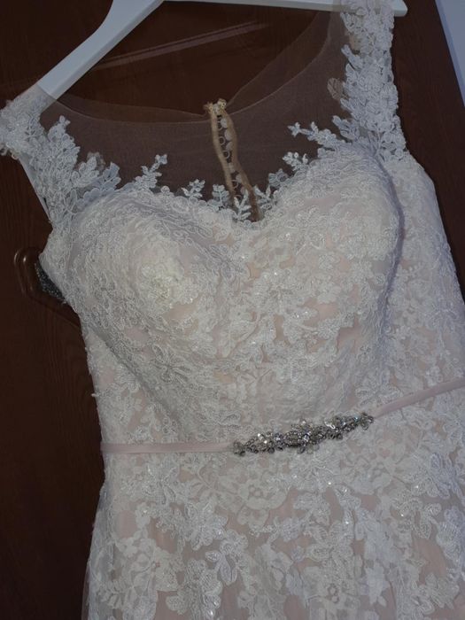 Vând rochie de mireasă din Germania