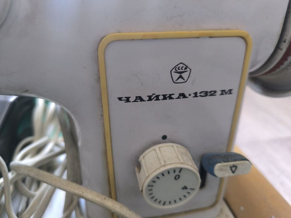 Швейная машинка чайка 132m