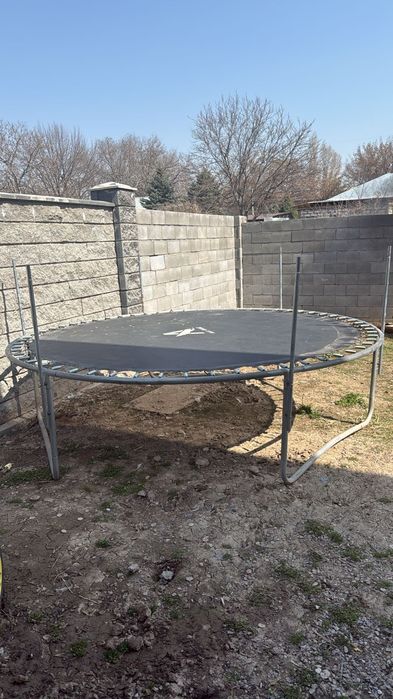 Продам большой батут