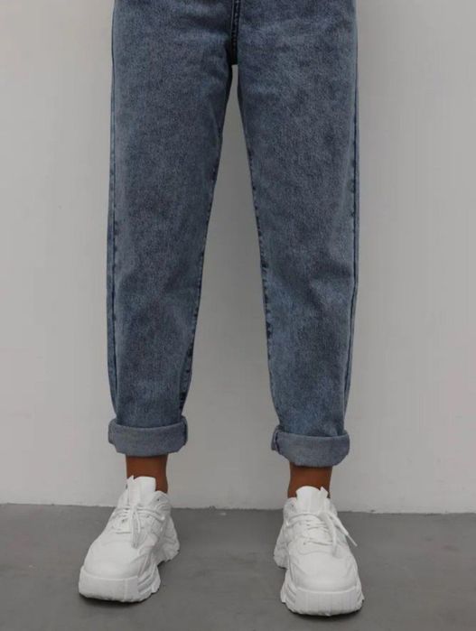 Джинсы Mom Fit женские 29 размер