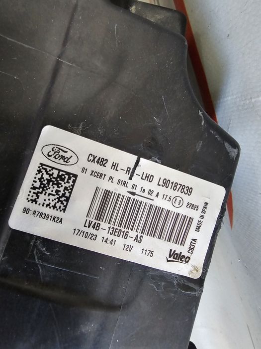 Far dreapta led Ford Kuga 3 dupa 2019 cod LV4B-13E016-AS
