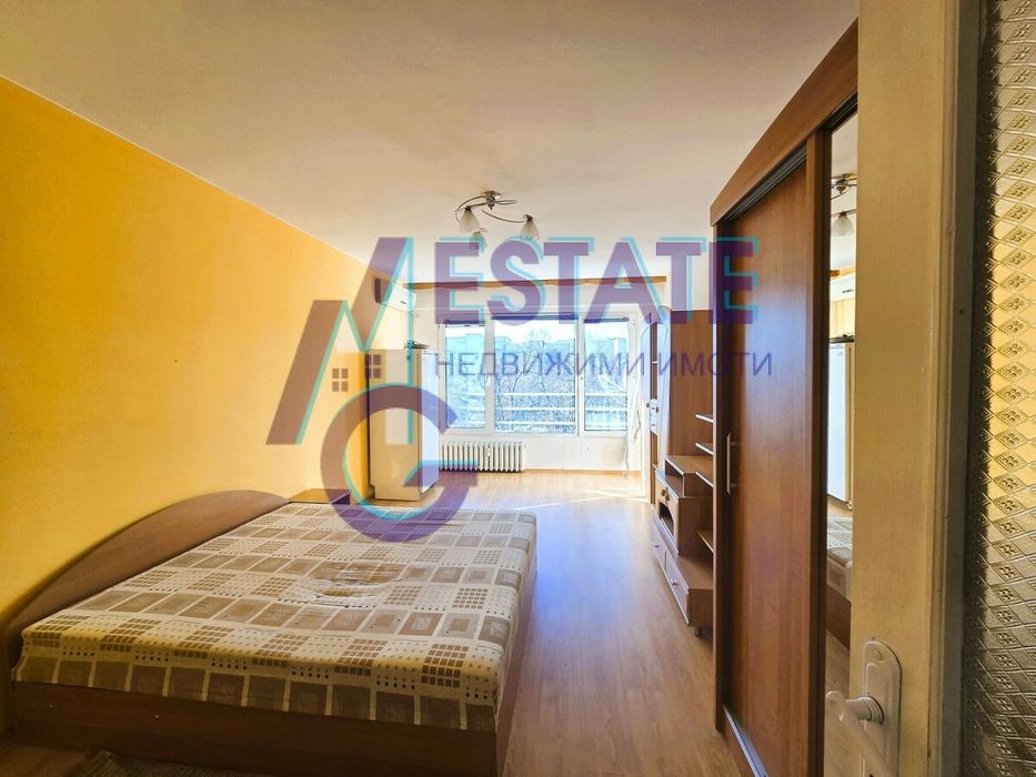 Тристаен апартамент в гр. София, жк. Люлин 3