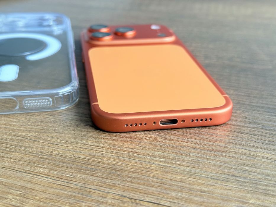 iPhone 17 Pro перфектен!!!